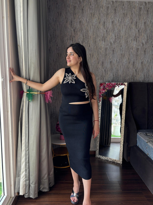 Body con black dress