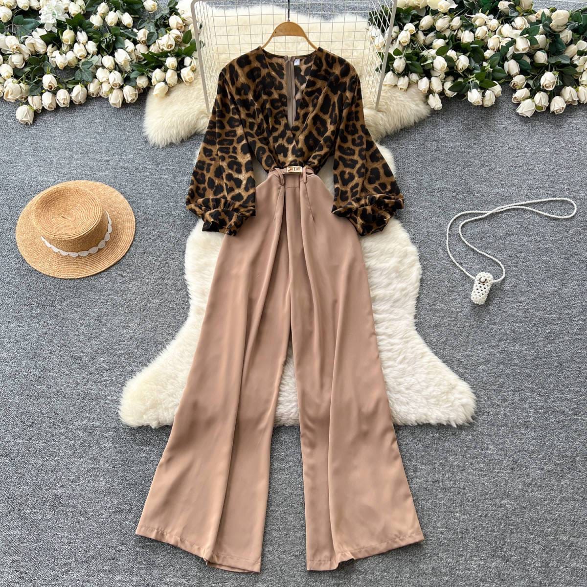 Stylish luxury jumpsuit with belt