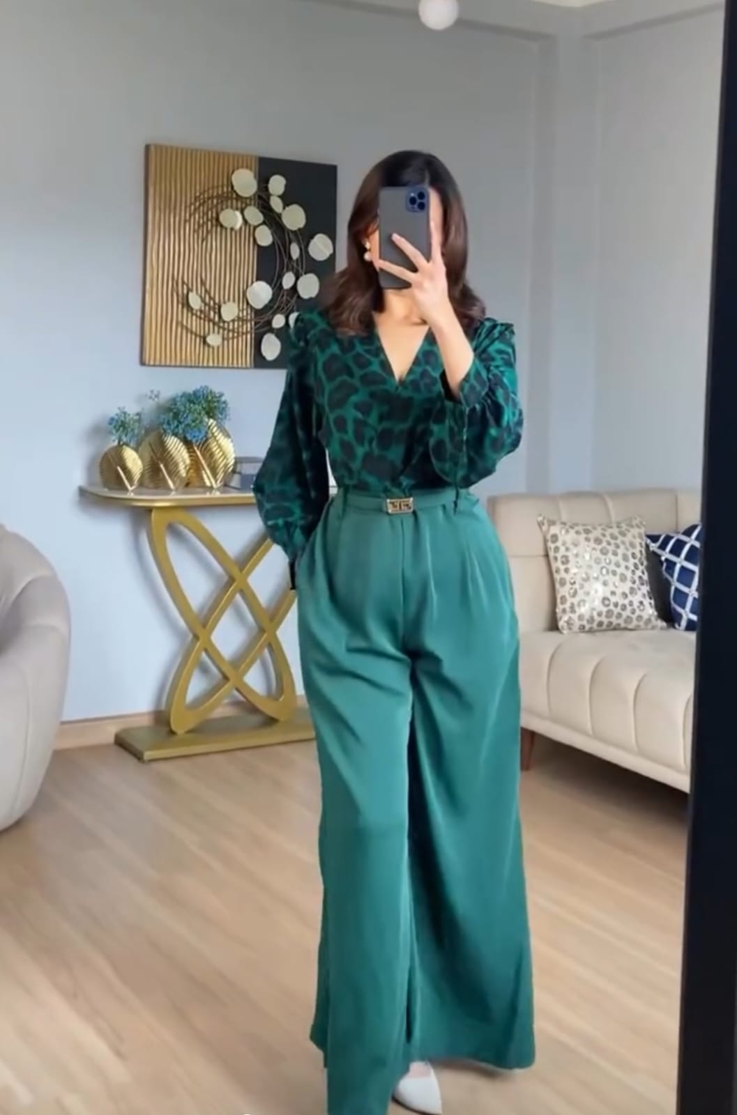 Stylish luxury jumpsuit with belt