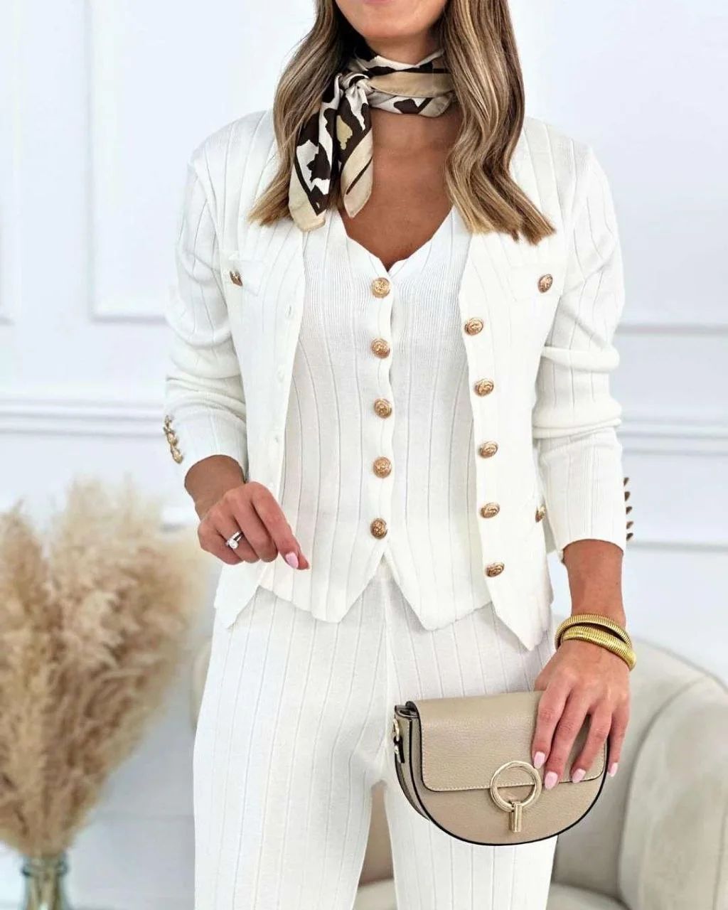 Luxury three piece set